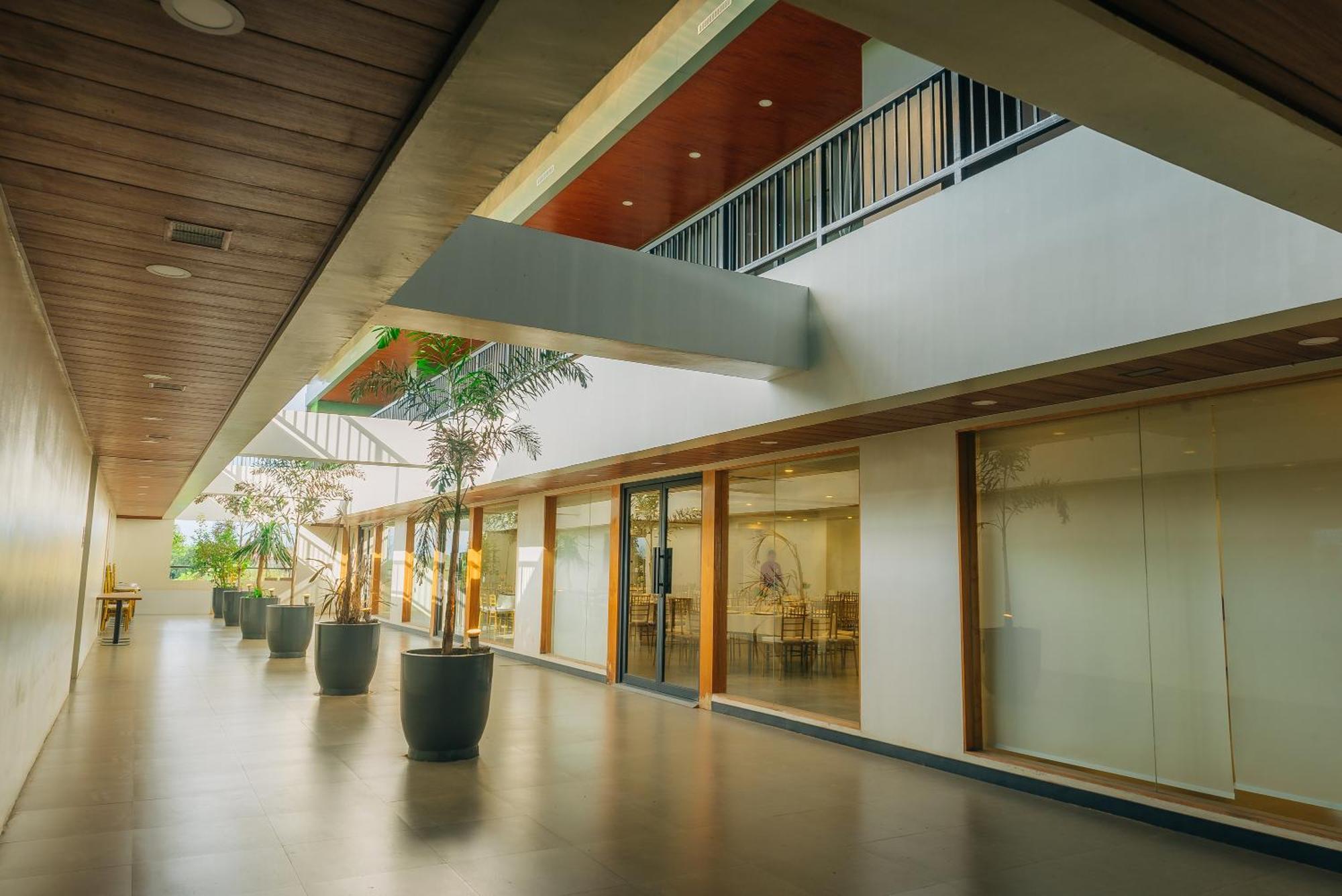 Levo Hotel Urdaneta Extérieur photo